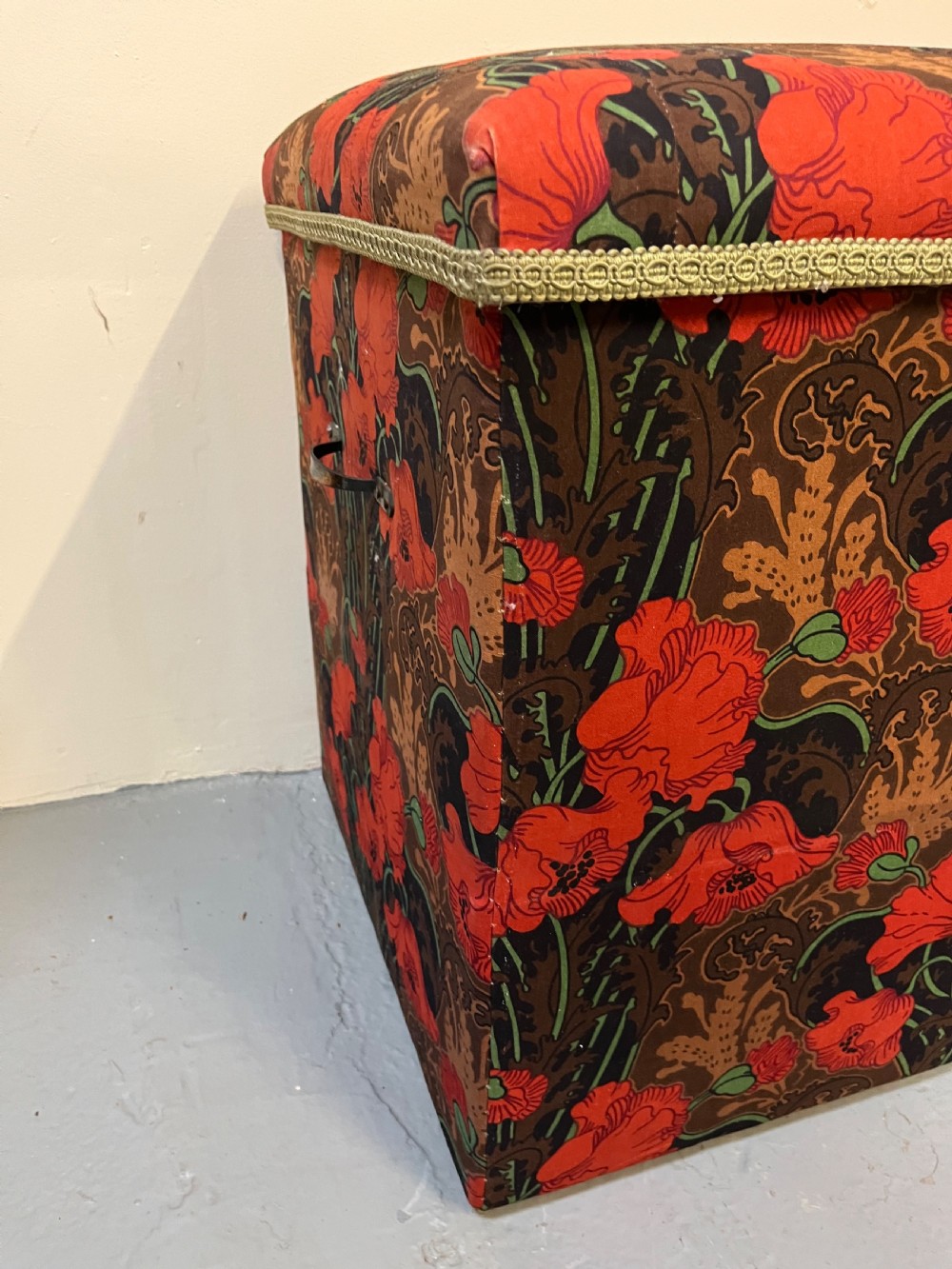 Large upholstered ottoman  View XI