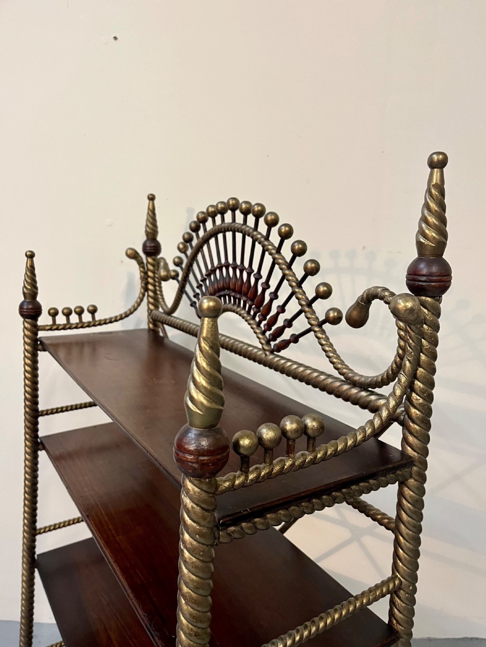 Gilded mahogany etagere View V