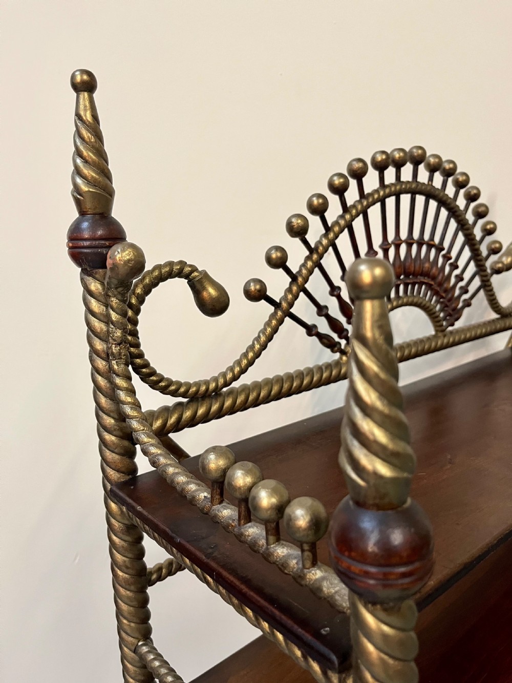 Gilded mahogany etagere View XV