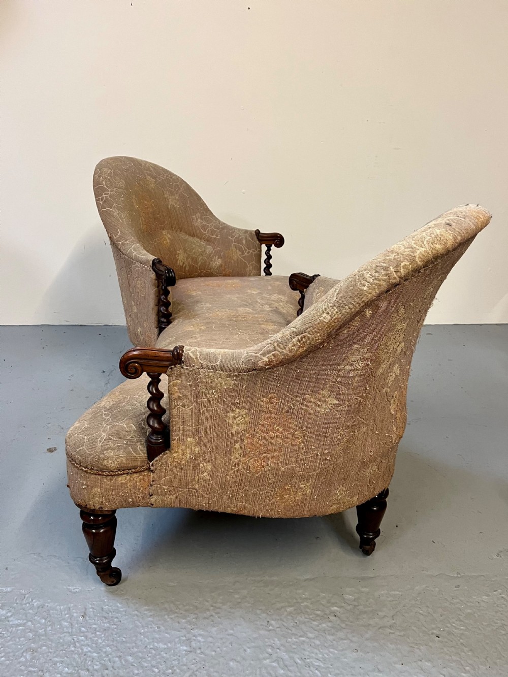 Rosewood conversation sofa  View VI