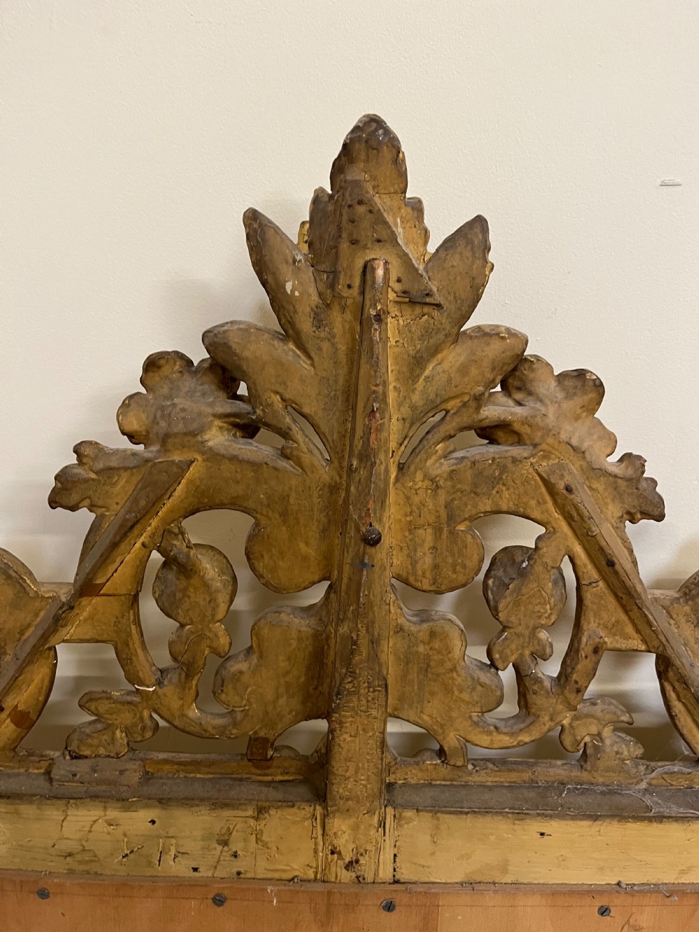 Large gilt wall mirror  View XII