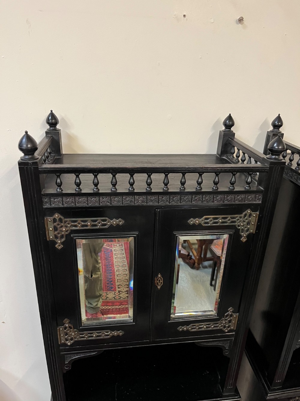 Pair aesthetic side cabinets  View IV