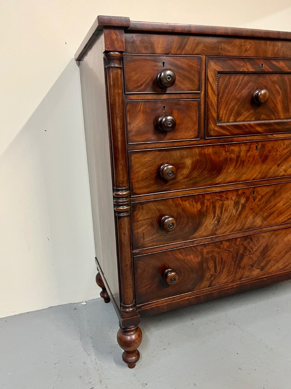 Large mahogany chest of drawers  View IV