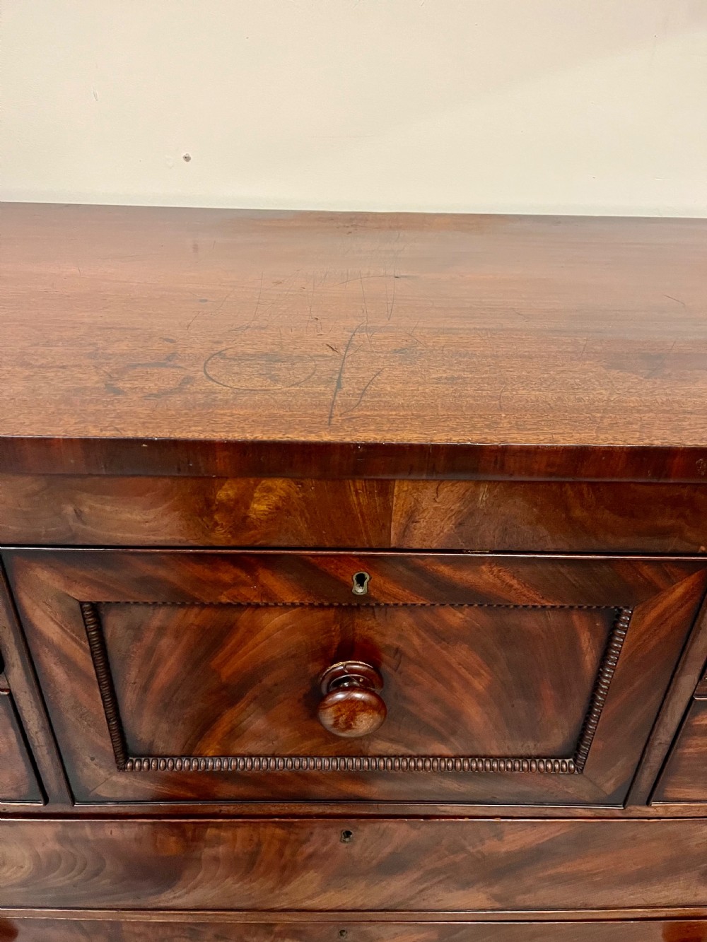 Large mahogany chest of drawers  View IX