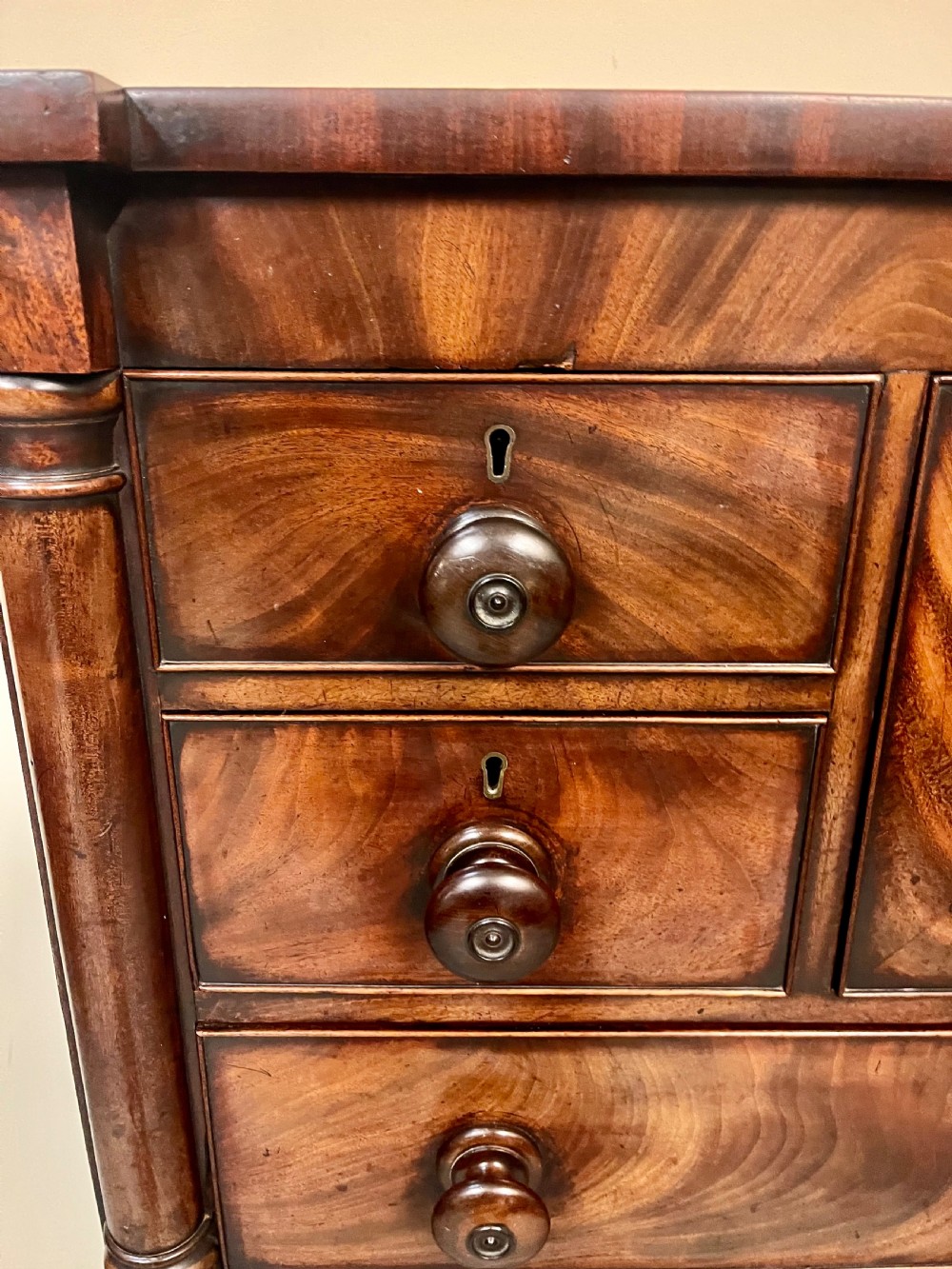 Large mahogany chest of drawers  View X