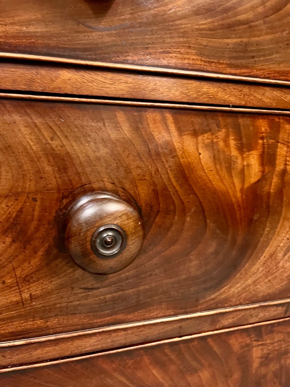 Large mahogany chest of drawers  View XVII