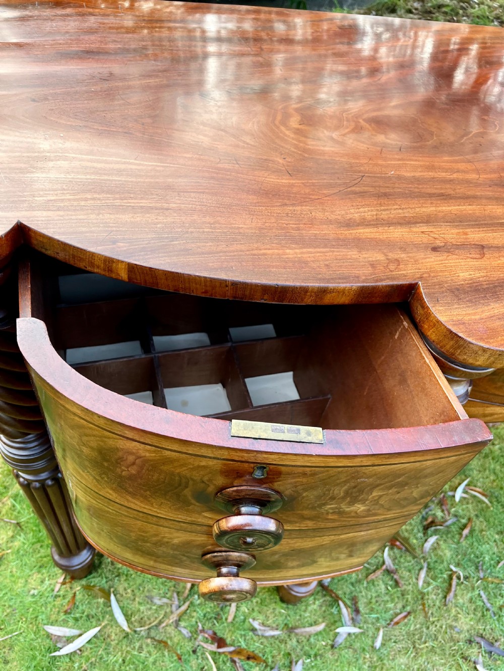 Scottish mahogany sideboard server View IV