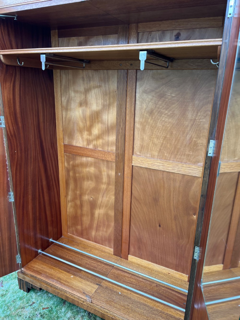 Art deco two door wardrobe  View XI
