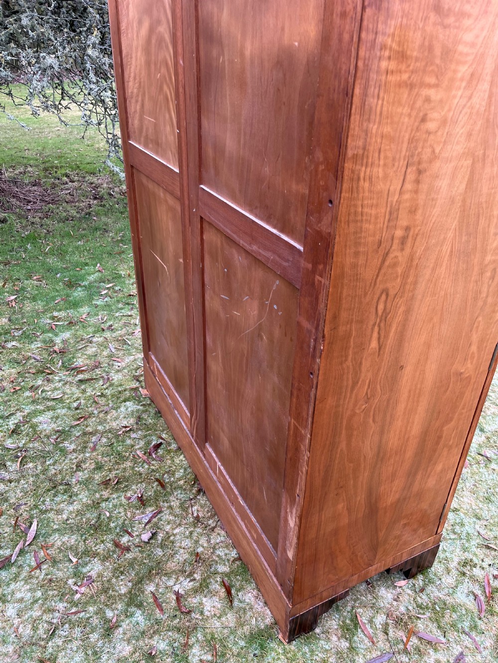 Art deco two door wardrobe  View XIV