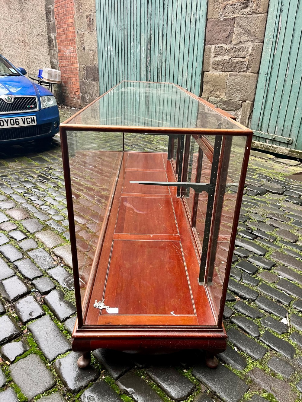 Very large shop counter display cabinet  View III