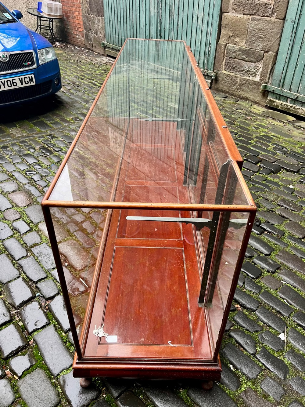 Very large shop counter display cabinet  View V