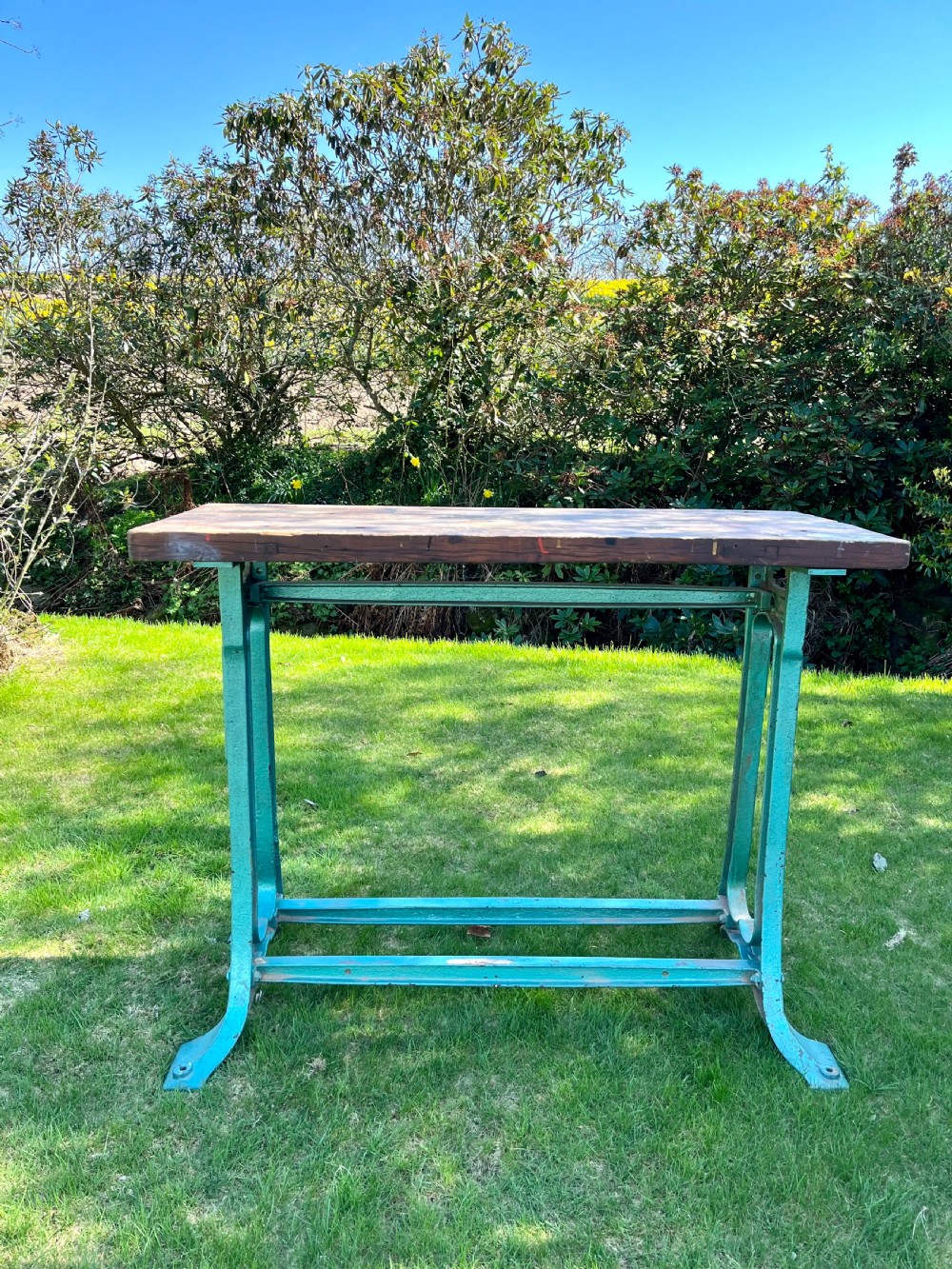 Industrial cast iron table 