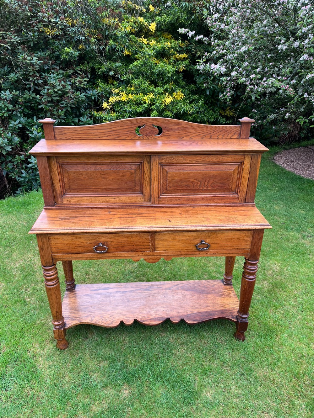Arts and crafts oak console table View III