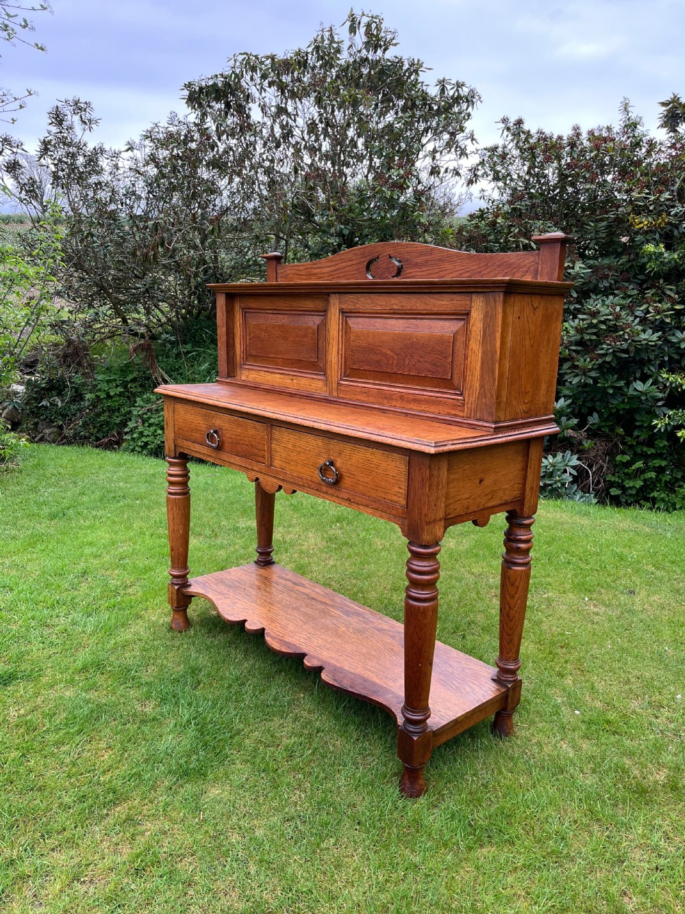 Arts and crafts oak console table View IV