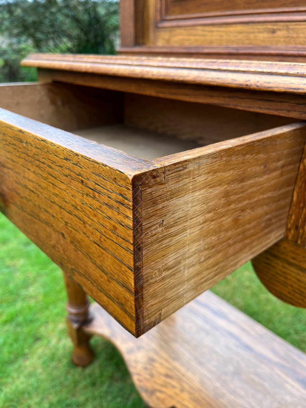 Arts and crafts oak console table View VIII