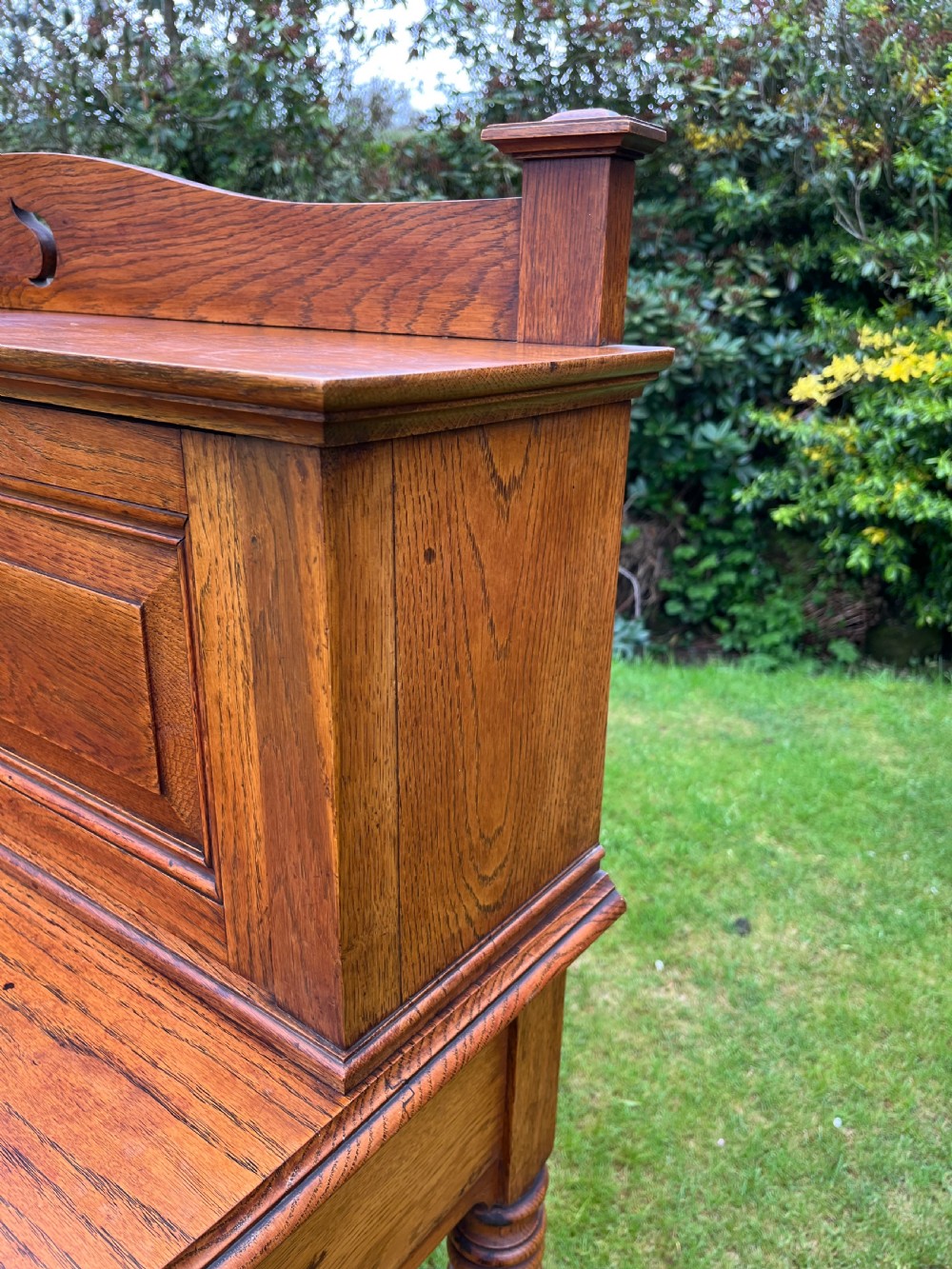 Arts and crafts oak console table View XVI