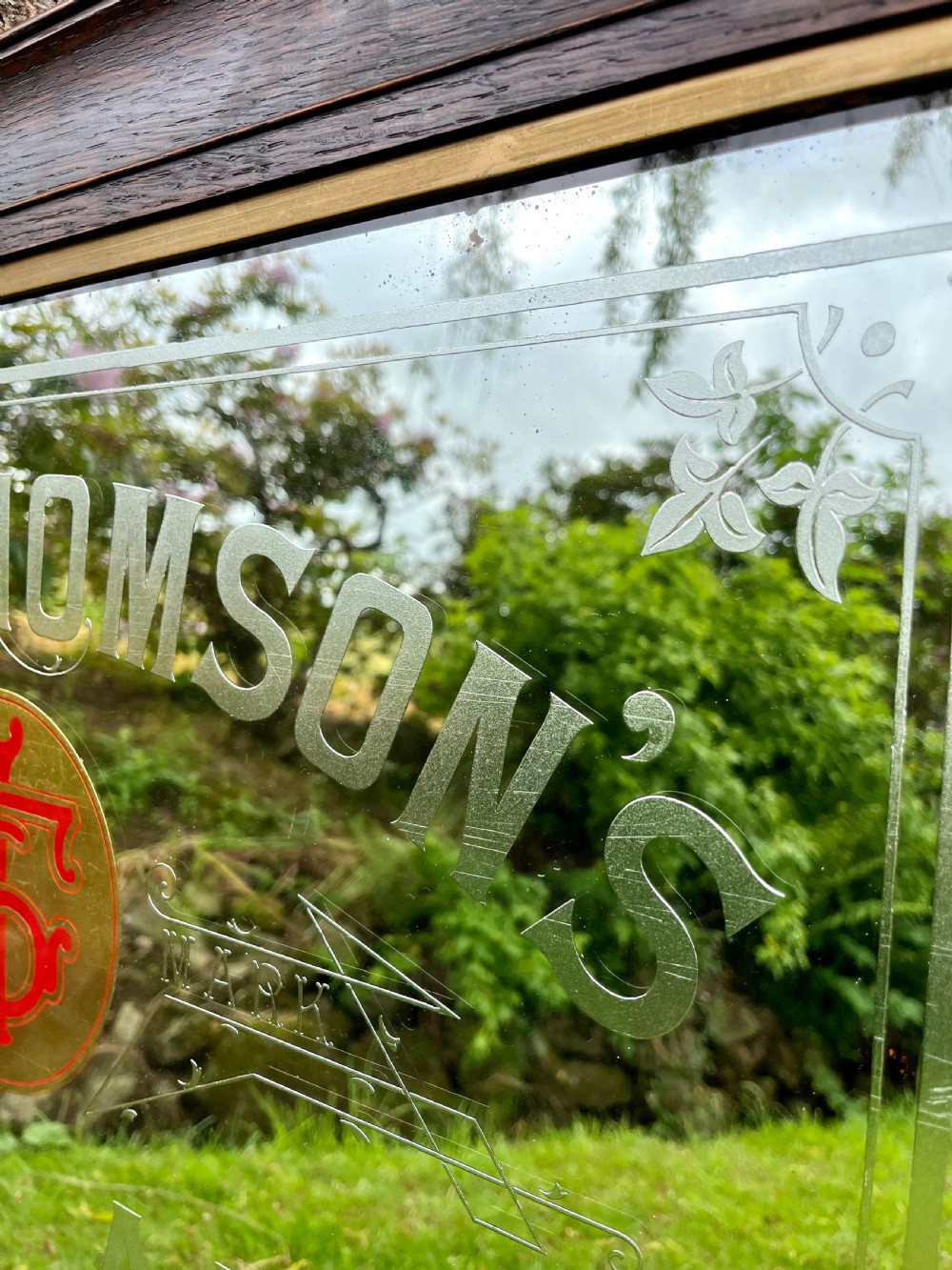 Advertising mirror  View V