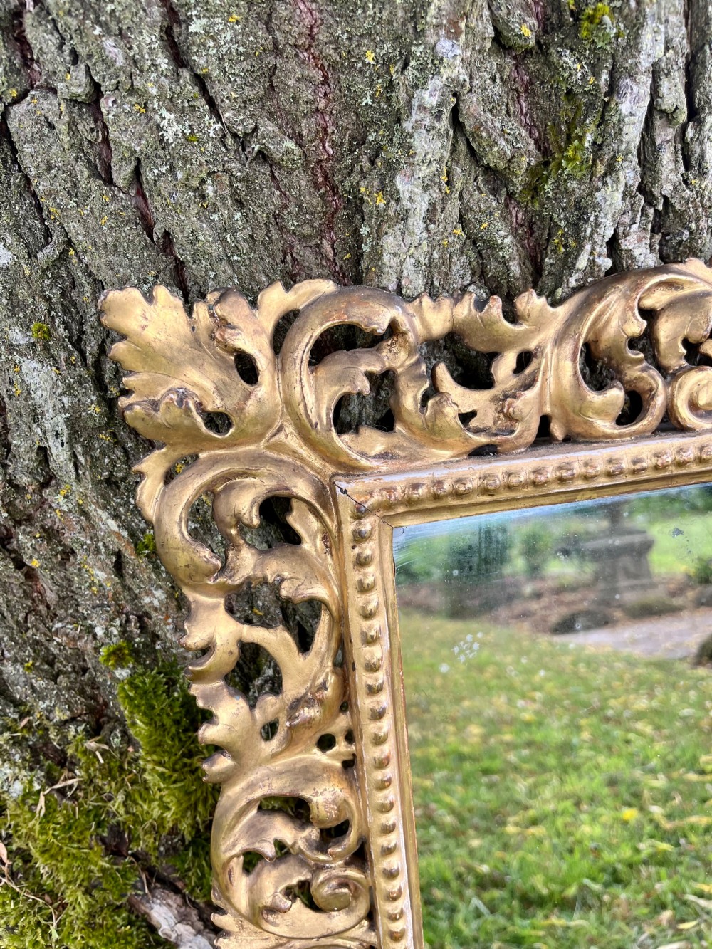 Florentine wall mirror  View V