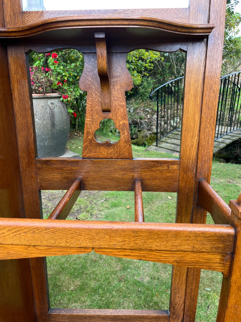 Arts and crafts hall stand View VI