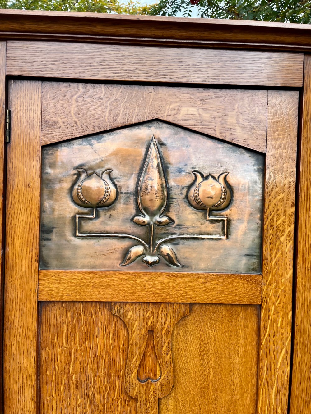 Arts and crafts hall stand View VII