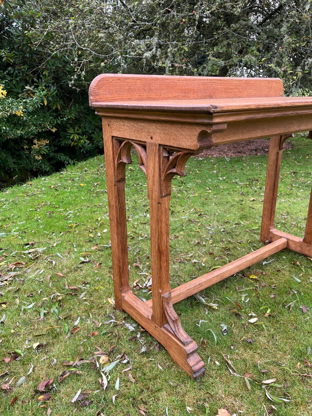 Gothic oak console table  View XI