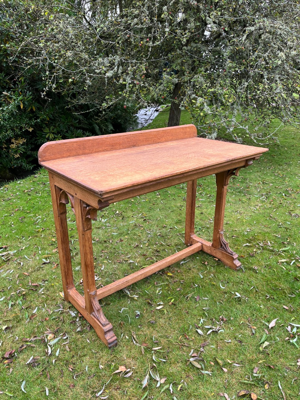 Gothic oak console table  View XII