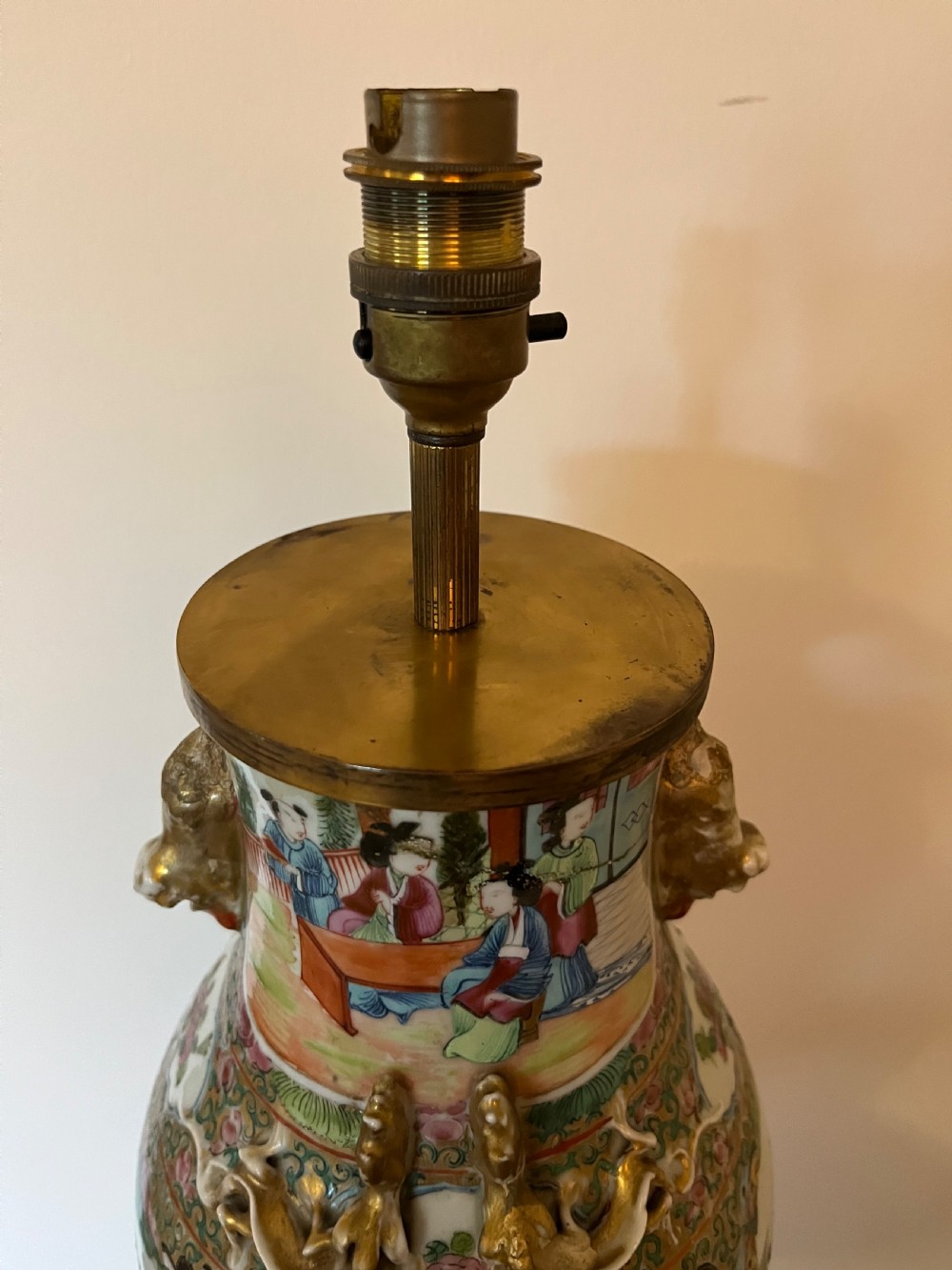 Chinese table lamp View IV