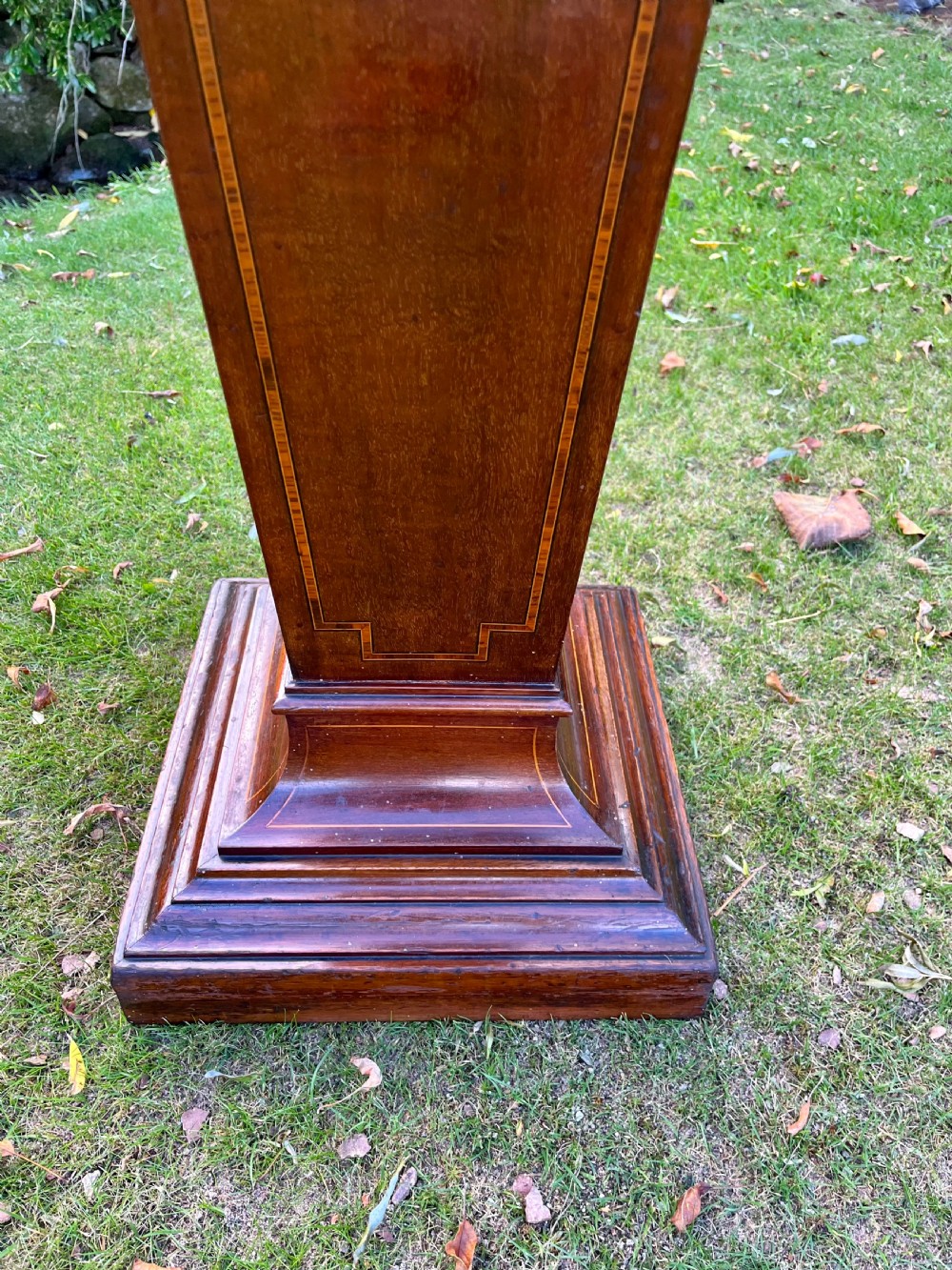 Mahogany inlaid pedestal plant stand View IV