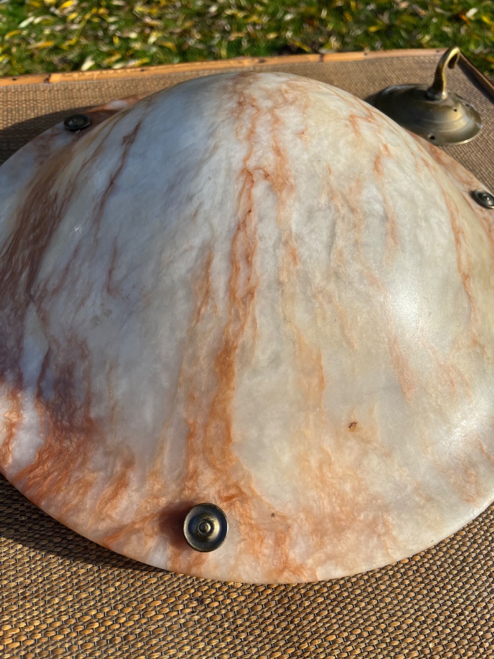 Alabaster pendant light View II