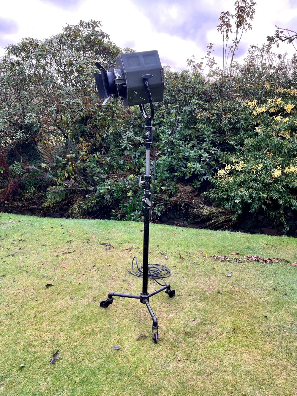 Industrial theatre light on stand View XIII