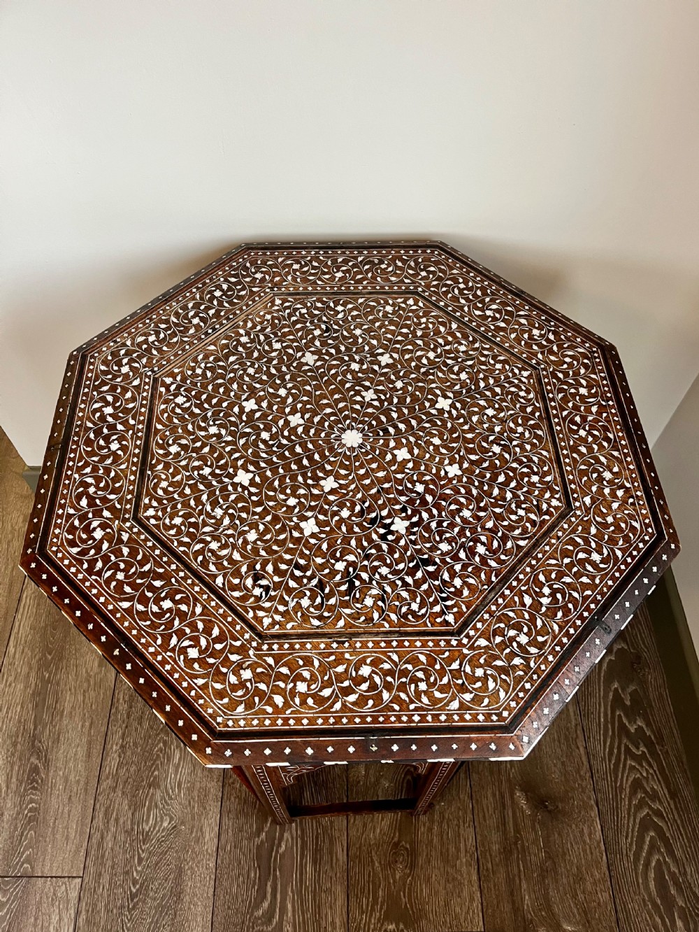 Large Hoshiarpur table View IV