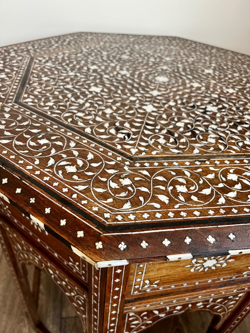 Large Hoshiarpur table View VI