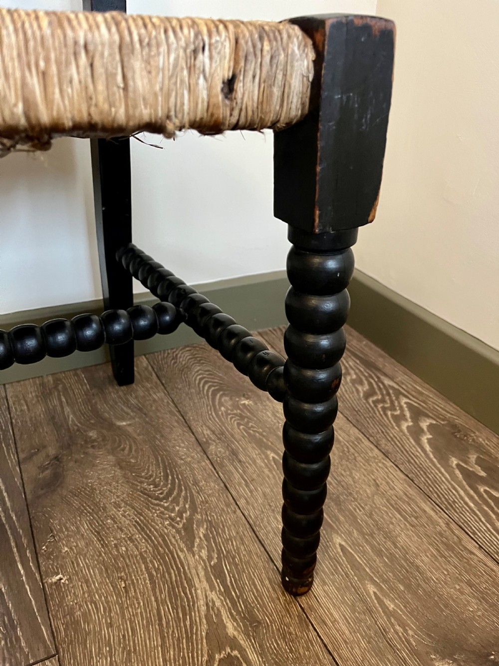 Bobbin turned side chair  View IV