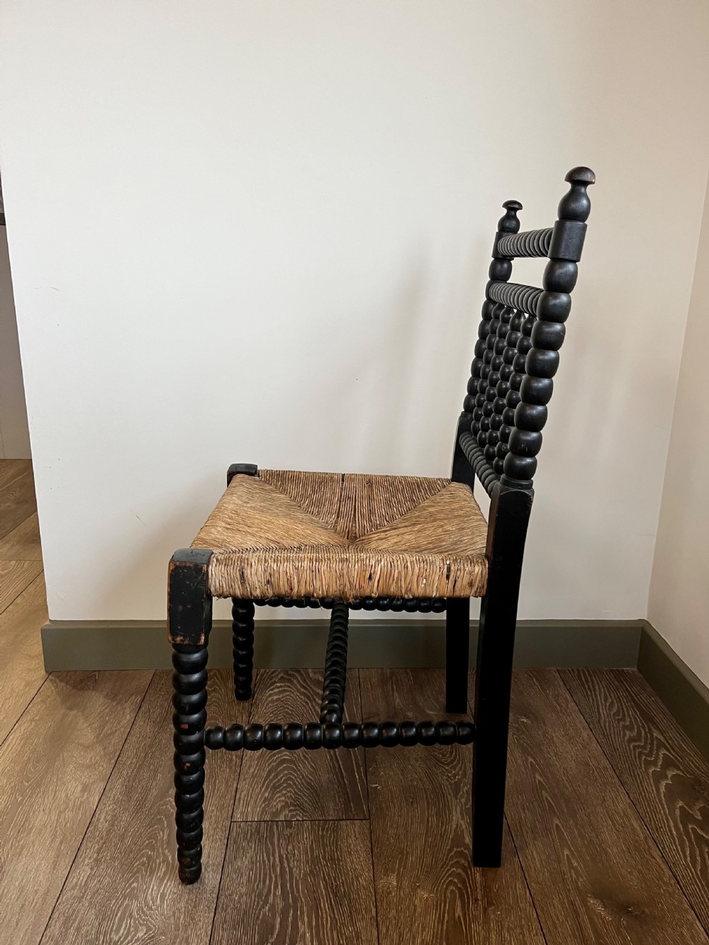 Bobbin turned side chair  View V