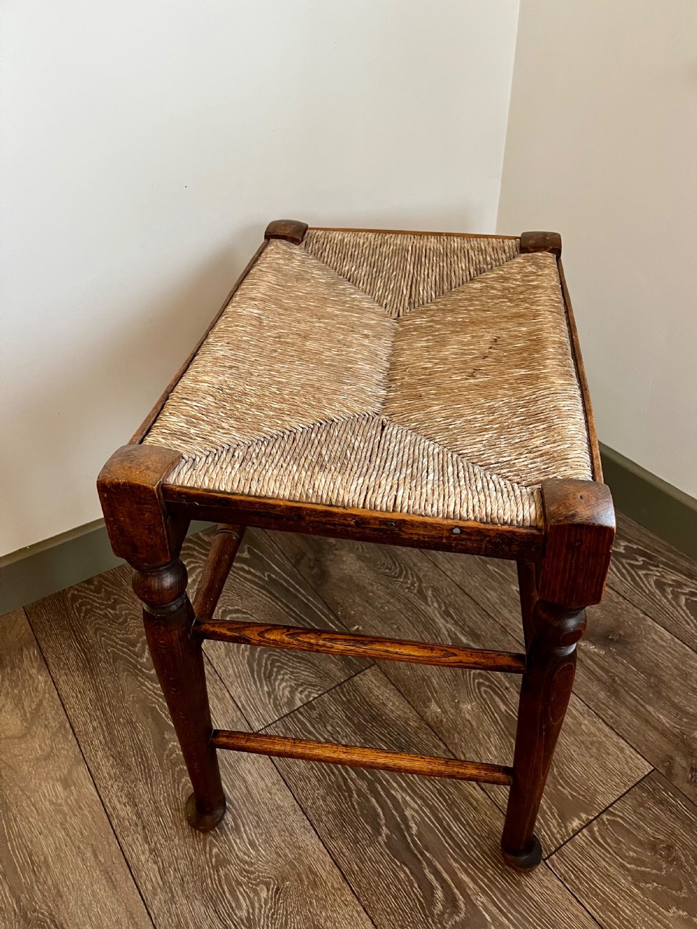 Large rush seat stool  View VIII