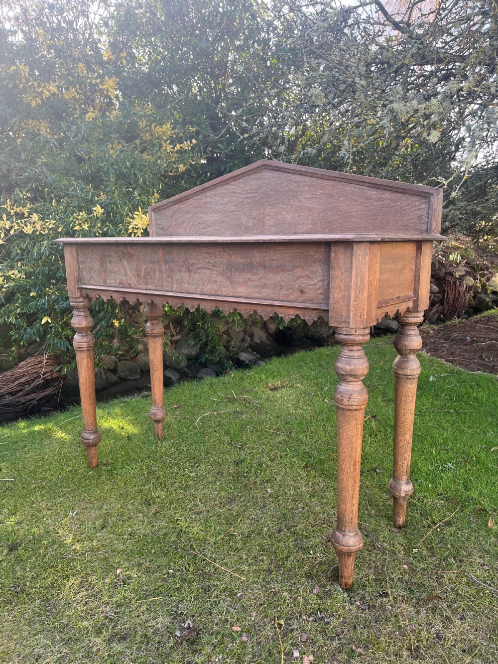 Oak console table  View V