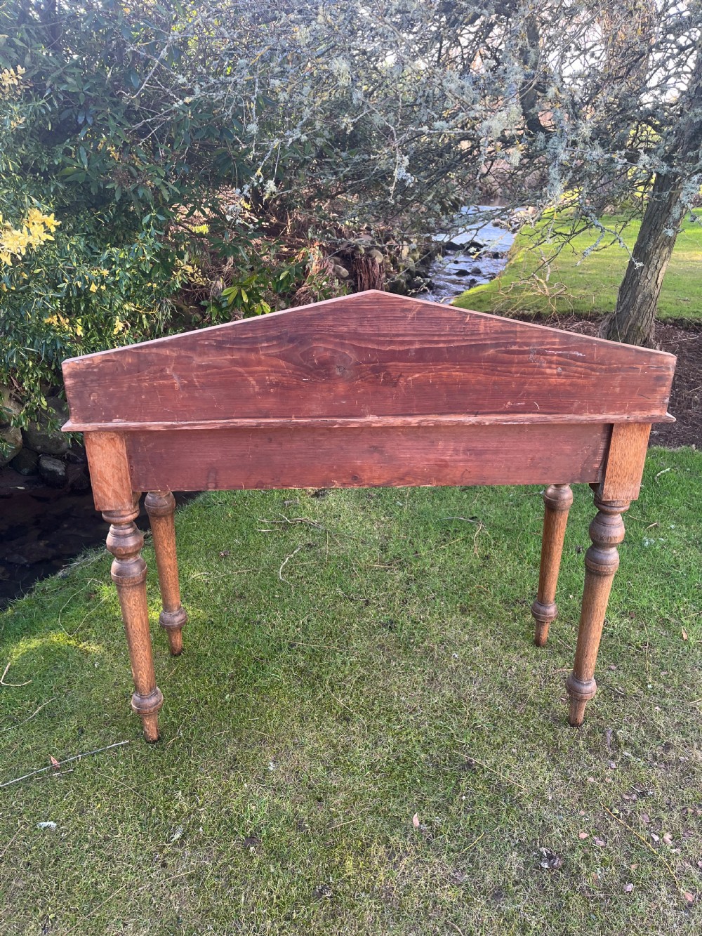 Oak console table  View XI