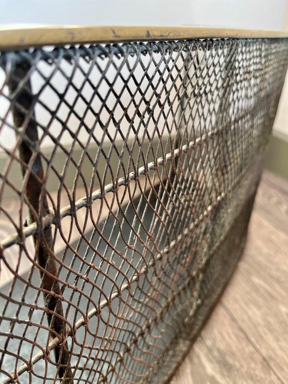 Small brass  fire guard  View III