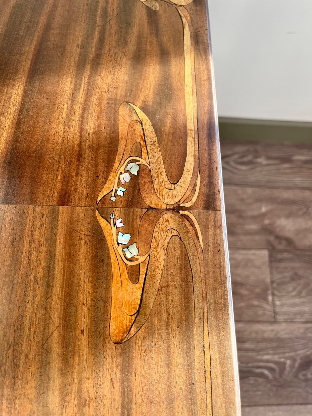 Art nouveau lamp table  View IV