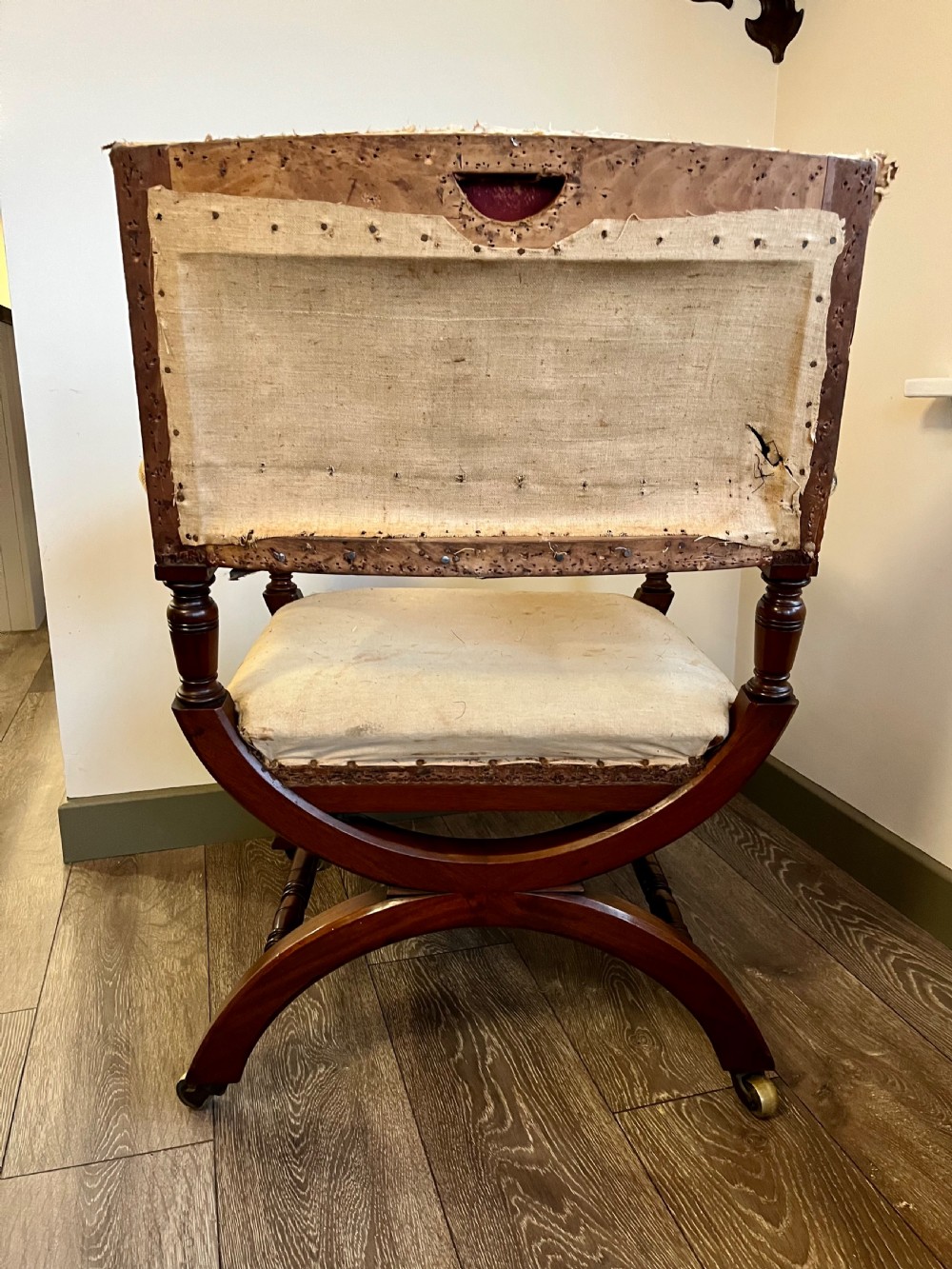 Cross frame open armchair  View X