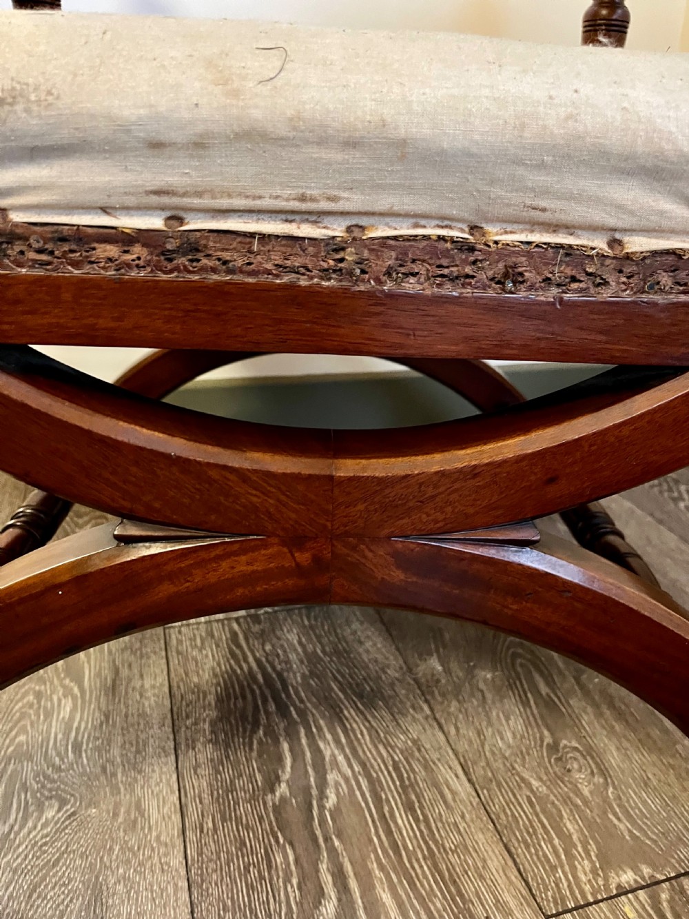 Cross frame open armchair  View XI