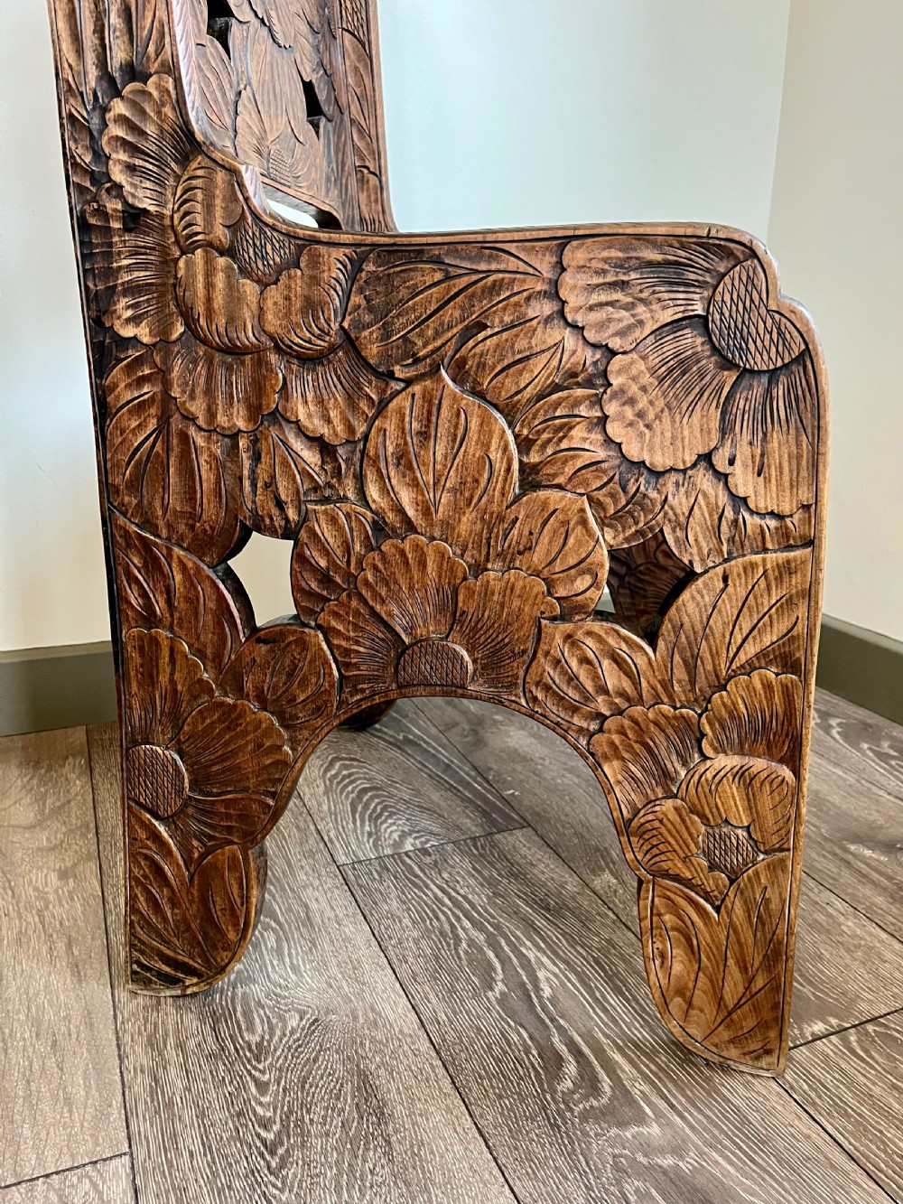 Liberty Anglo Japanese chair View IX