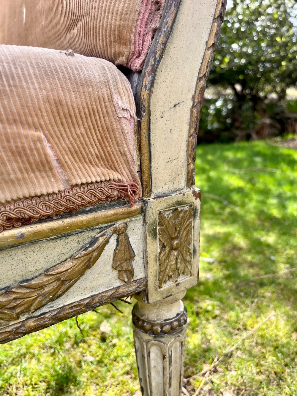 French parcel gilt window seat View IX