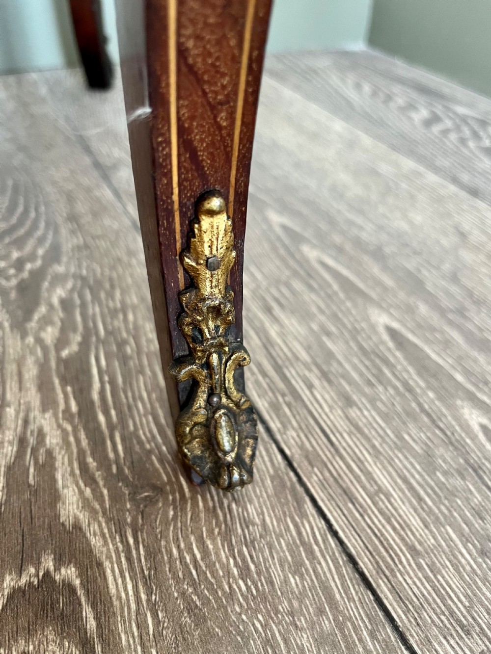 Mahogany inlaid etagere View VIII