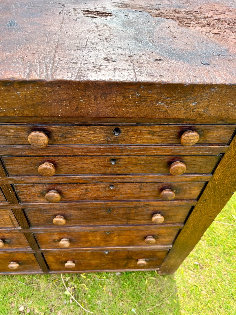 Industrial bank of drawers  View XVIII