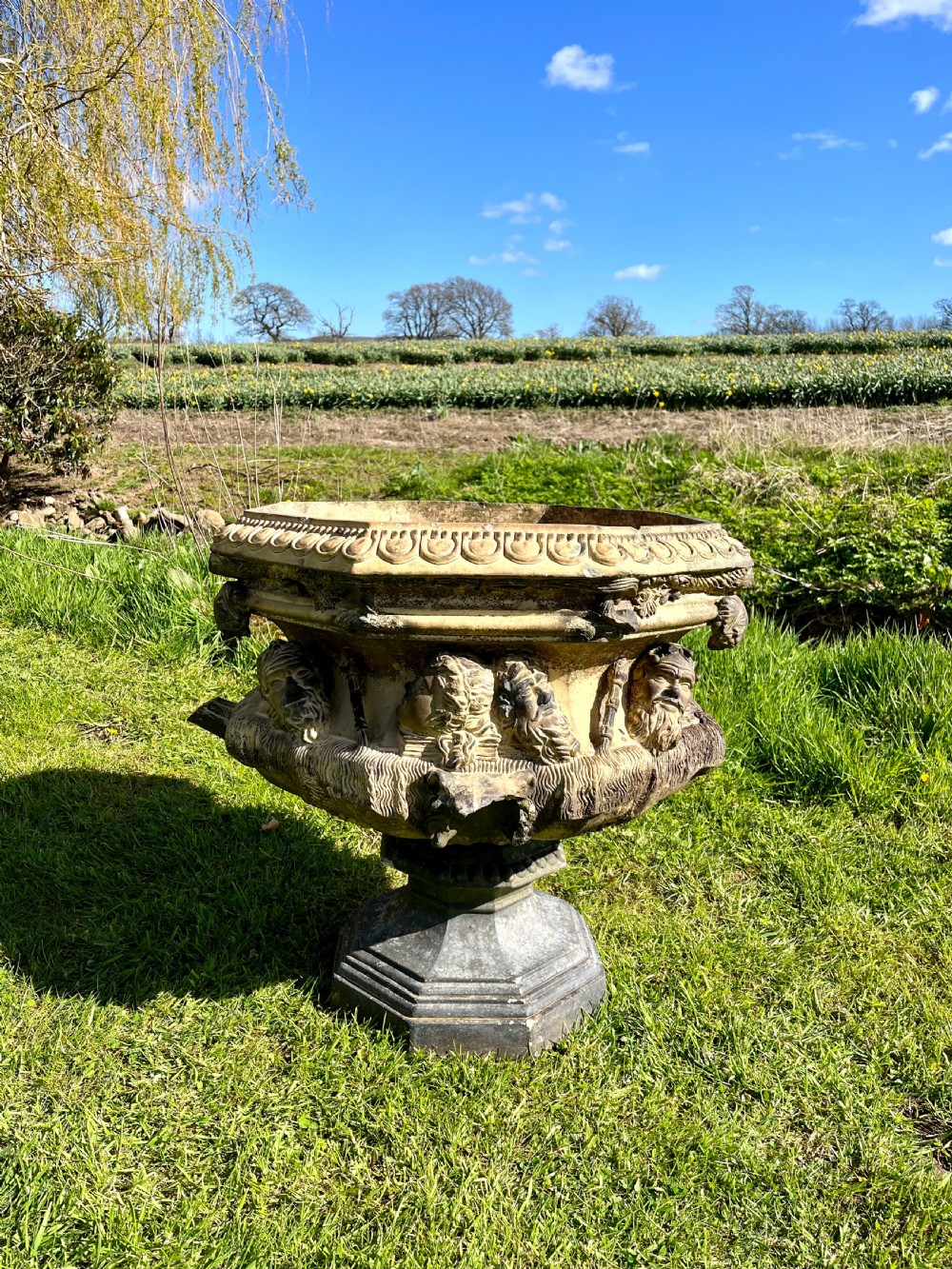 Rare Scottish garden urn