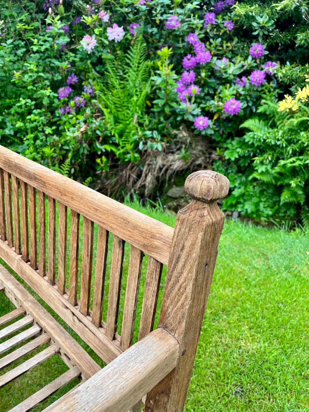 Heals teak garden bench  View III
