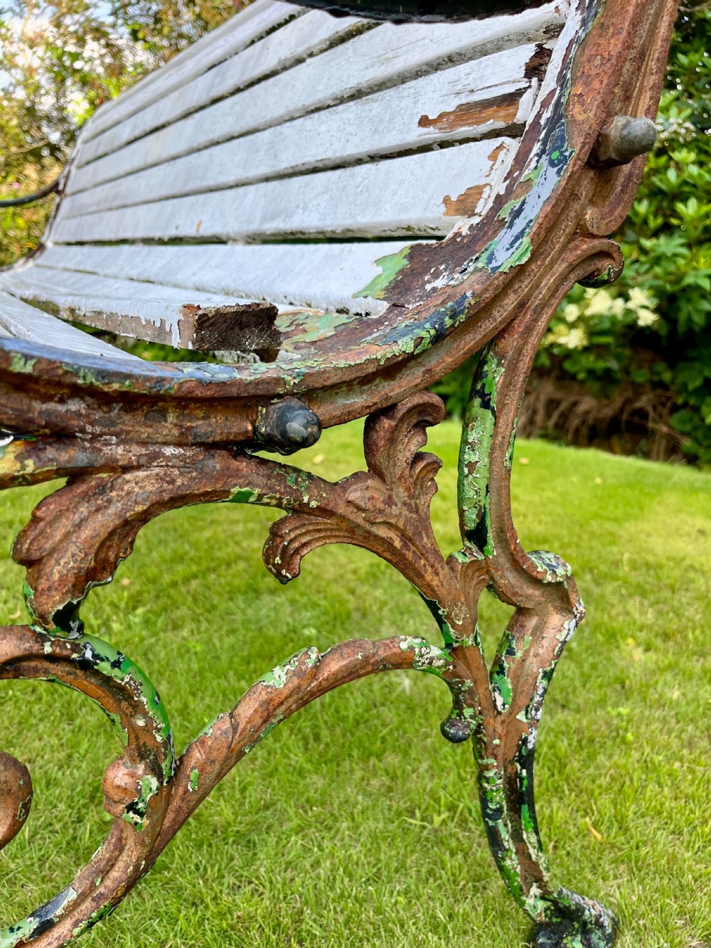 Rare Scottish cast iron garden bench  View IV