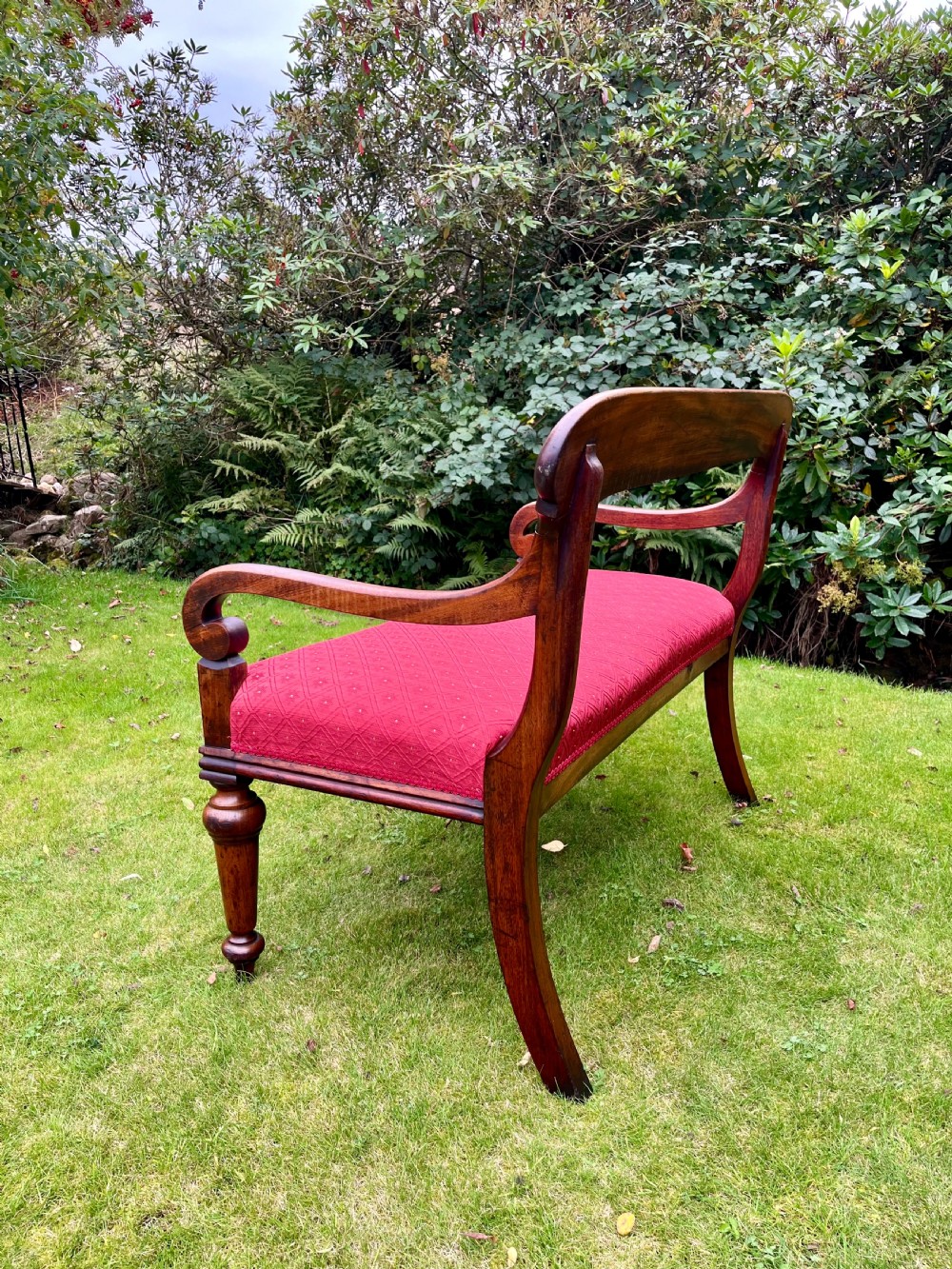 Scottish hall bench View VII