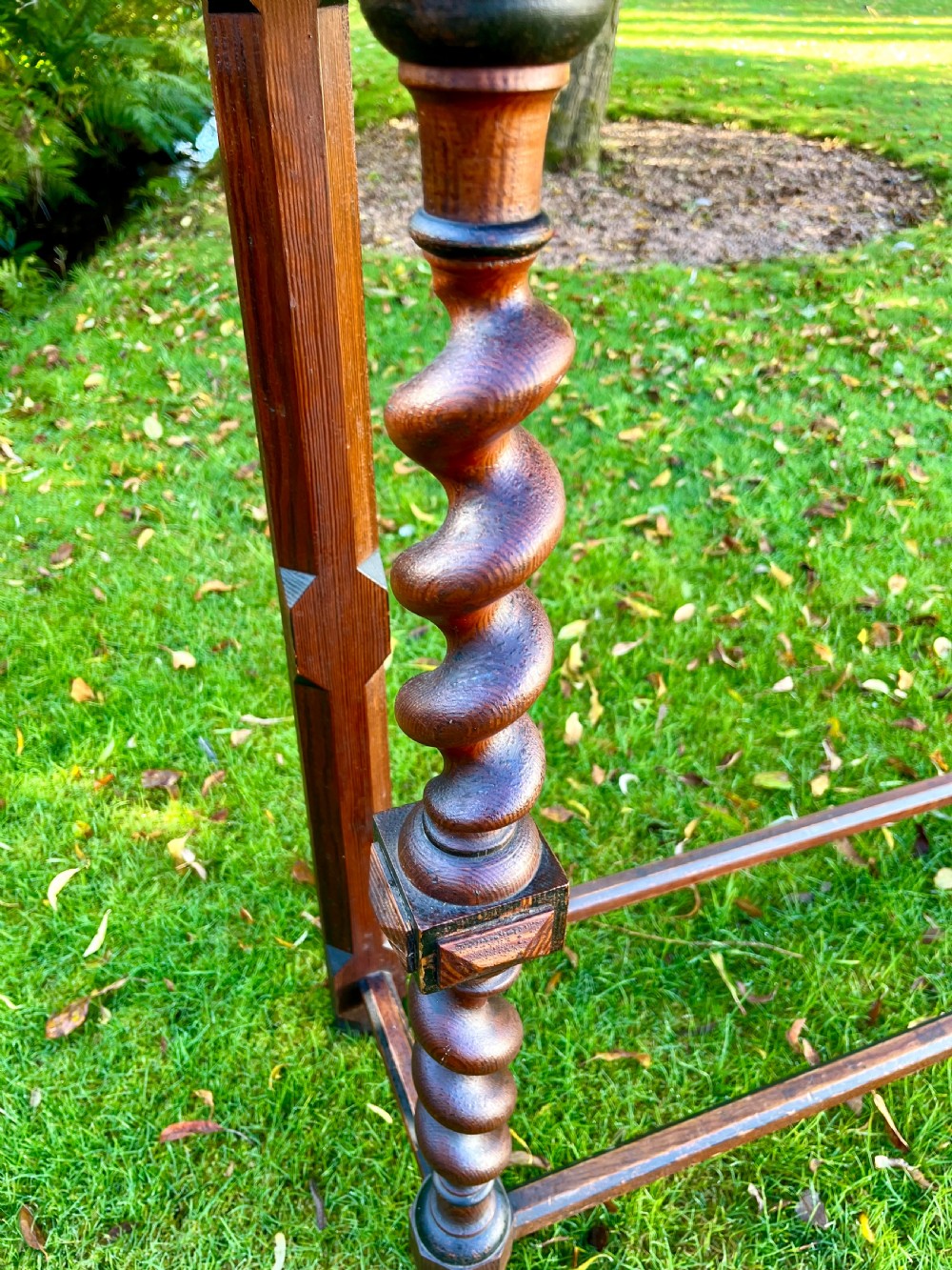 Scottish console table View III